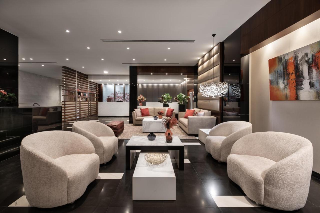 فندق يوروستارس داس ليتراس Lisboa المظهر الخارجي الصورة The lounge at the airport