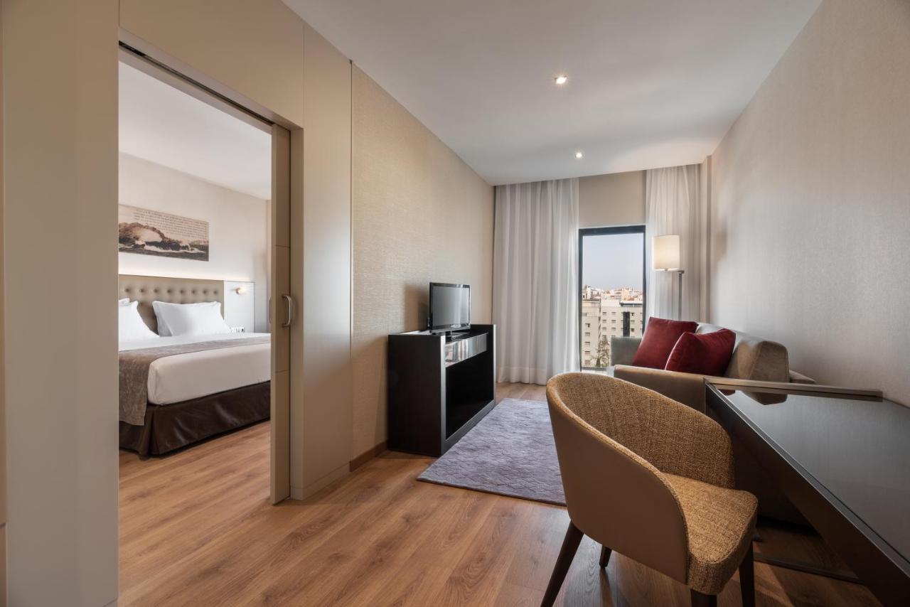 فندق يوروستارس داس ليتراس Lisboa المظهر الخارجي الصورة A typical one-bedroom apartment