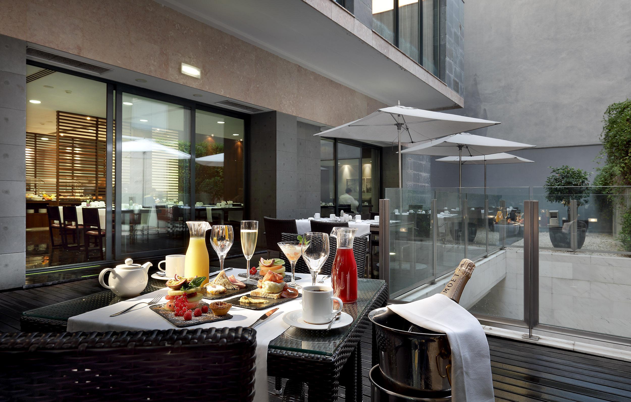 فندق يوروستارس داس ليتراس Lisboa المظهر الخارجي الصورة The Terrace