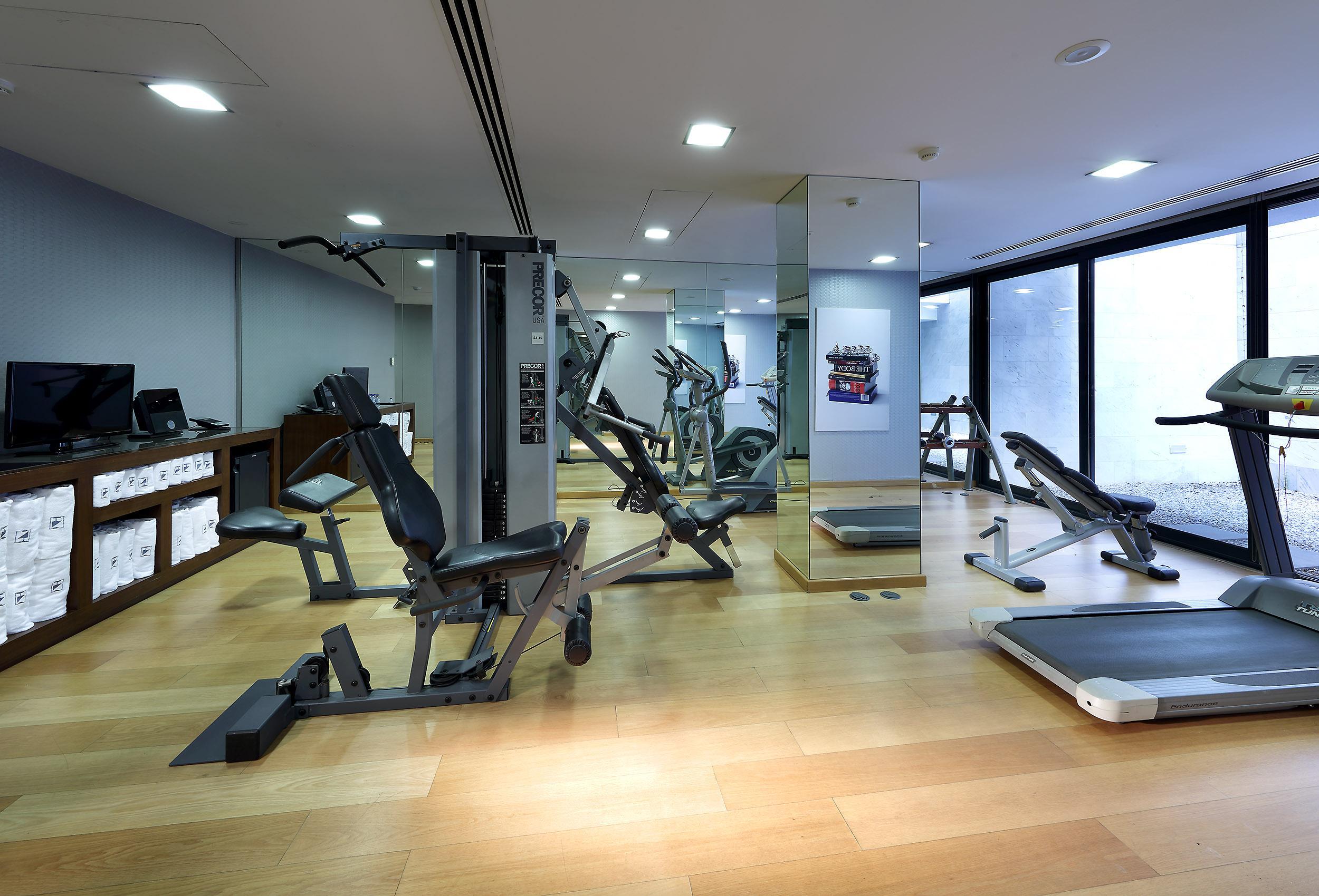 فندق يوروستارس داس ليتراس Lisboa المظهر الخارجي الصورة The gym at the hotel