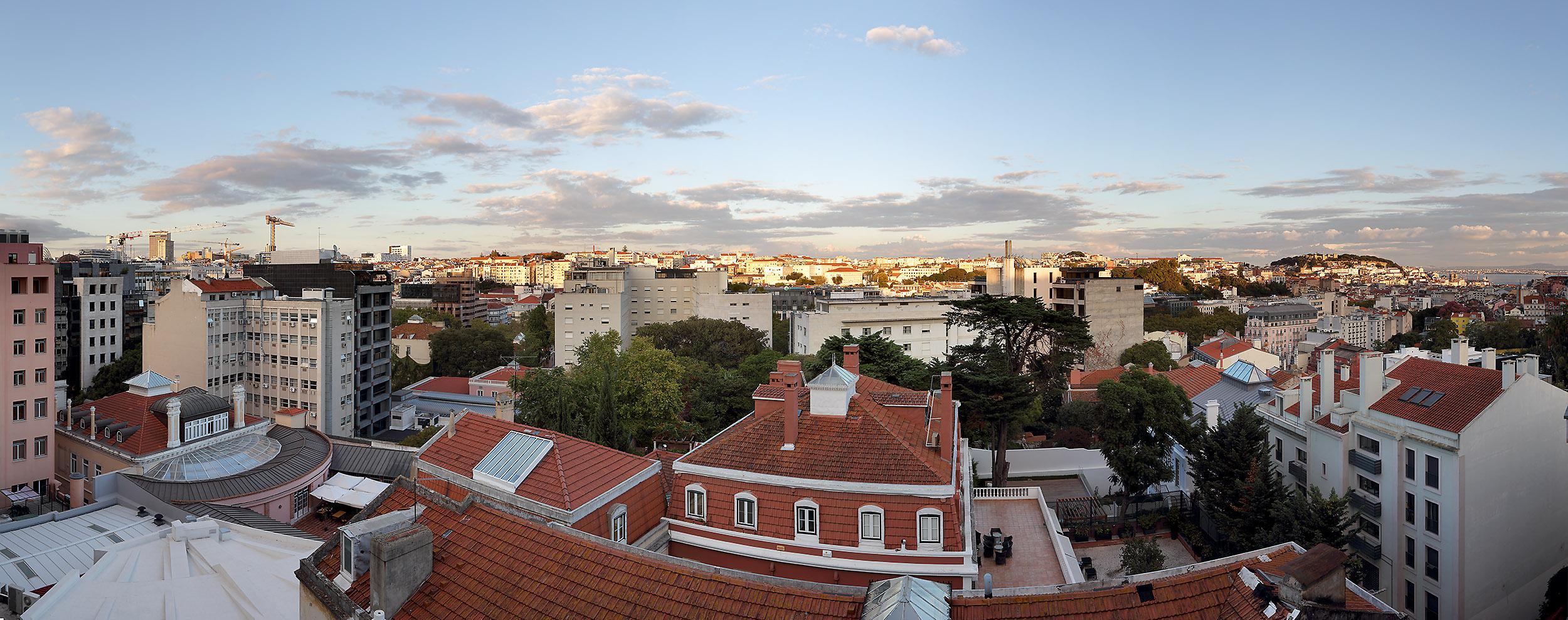فندق يوروستارس داس ليتراس Lisboa المظهر الخارجي الصورة View of Madrid from the hotel